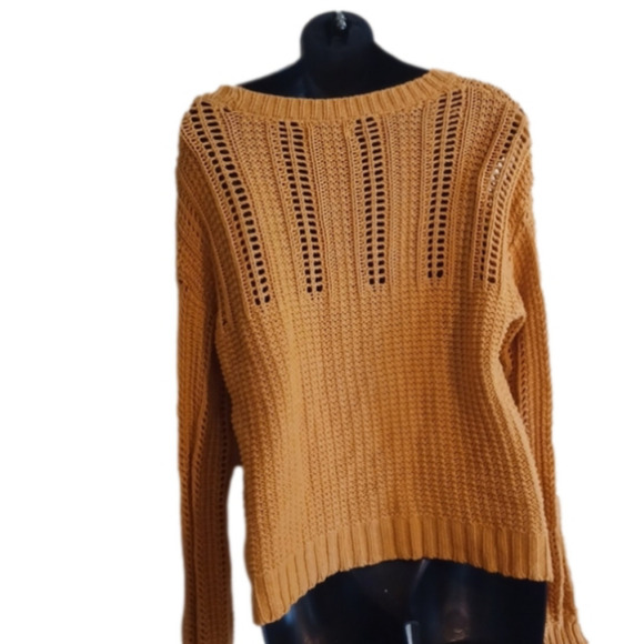 American Eagle Goldenrod lightweight oversized sweater. Size xs. - Picture 3 of 8